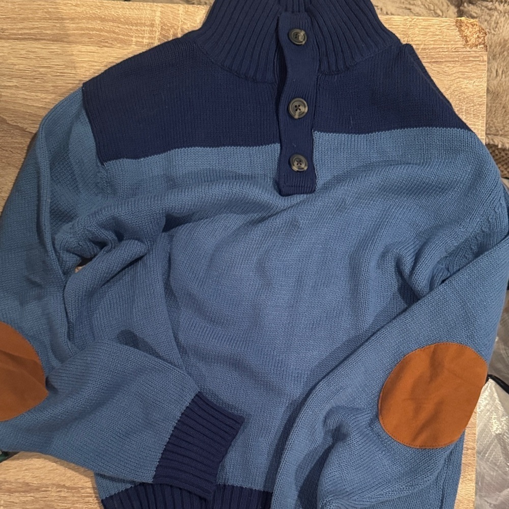 Gioberti Sweater